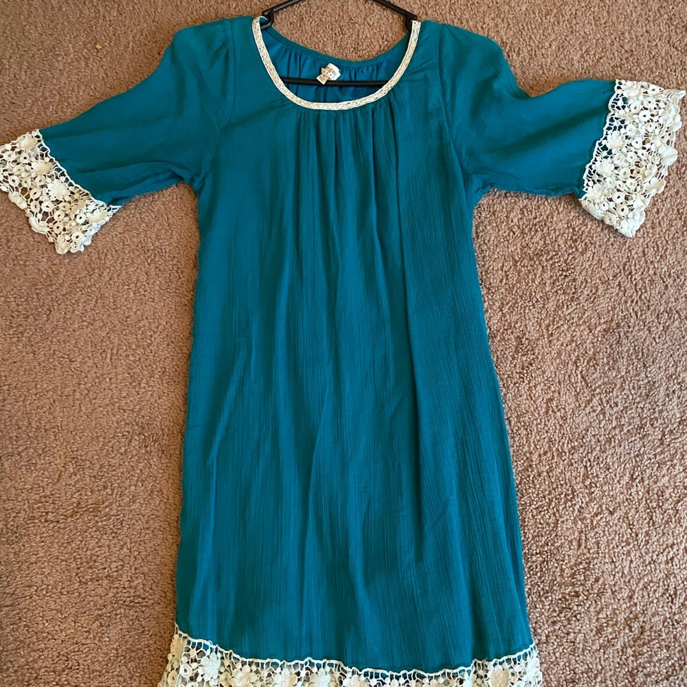 S turquoise and lace ruffle dress